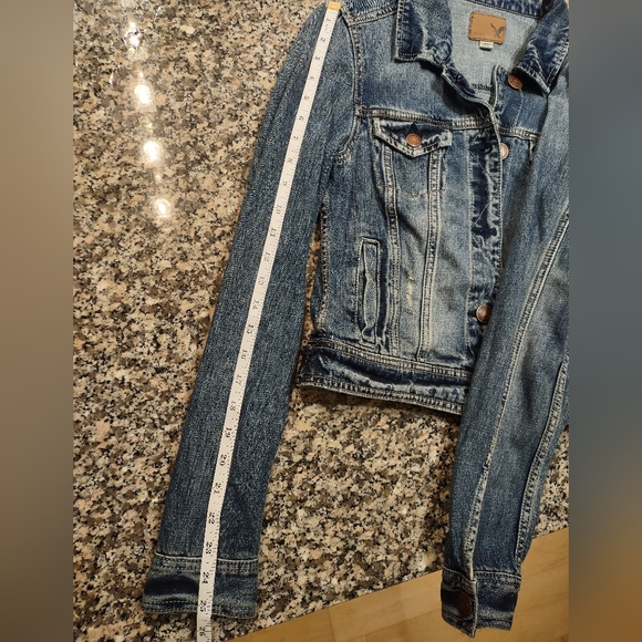 Women's American Eagle Outfitters Size Small Jean Jacket - Picture 8 of 9